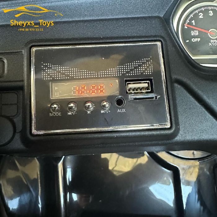 Лицензионный Chevrolet Tahoe EVA 2WD болалар машинаси