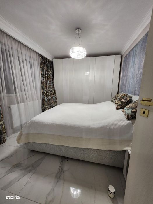 Apartament de 3 camere, 70 mp, Razoare (VIVO)