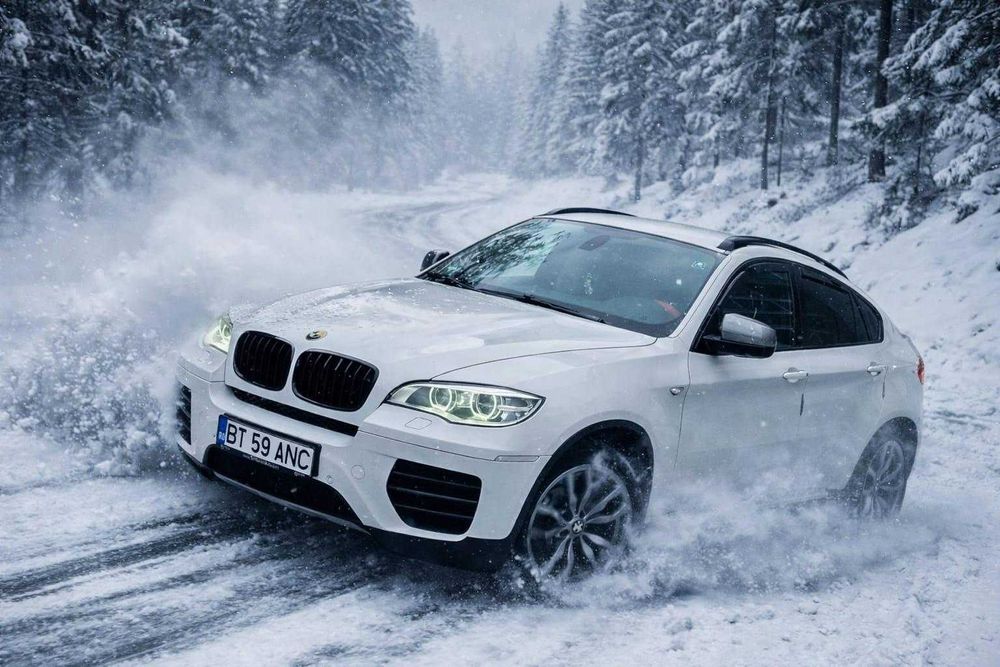 Bmw x6 m50 2012 pentru mai multe detalii in privat