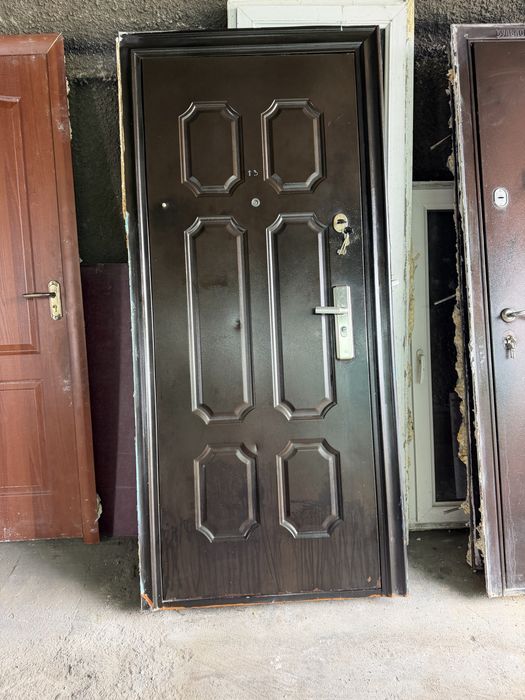 Продам входные двери