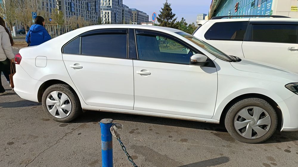 Автомашина Фольксваген Поло