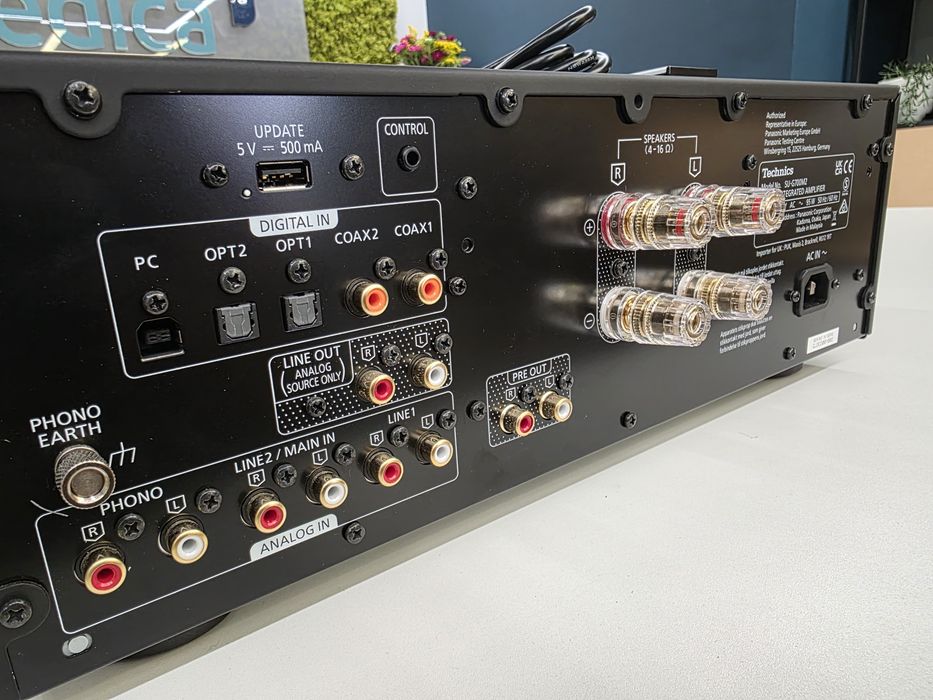 Усилвател Technics SU-G700M2