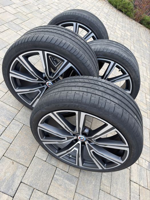 Jante originale BMW 742M R22 cu anvelope – X5 G05 / X6 G06