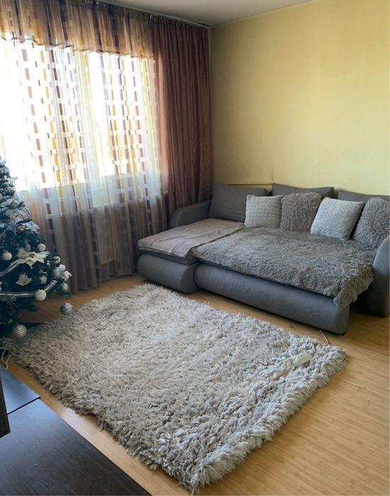 Canapea 2 locuri extendibila si coltar  3 locuri exten
