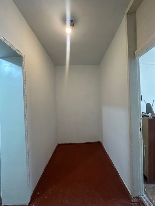 Каршы продаю  квартиру