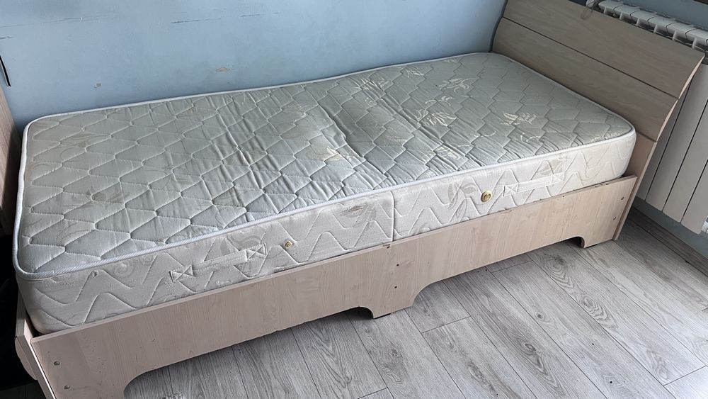 Donez doua paturi single ( rezervate )