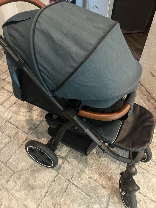 Продам коляску томикс