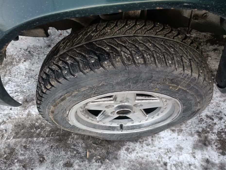 Мерседес на разбор