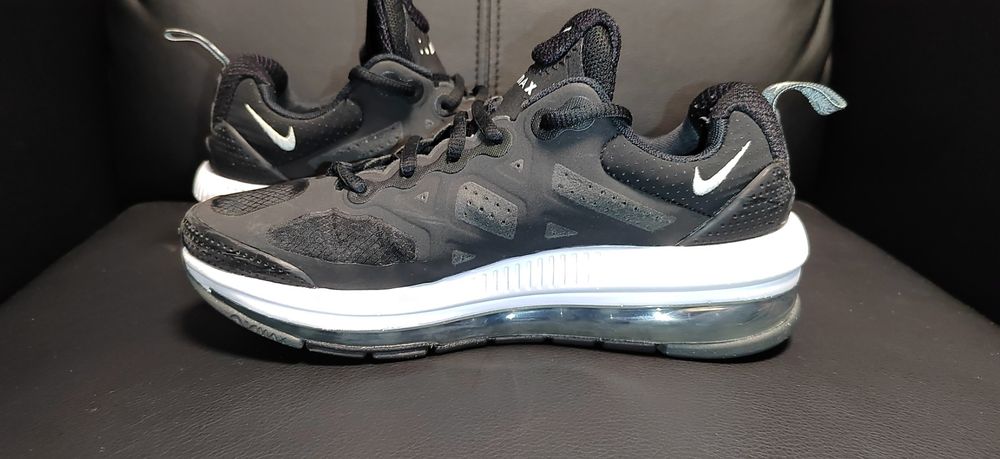 Nike Air Max Genome, номер 36,5
