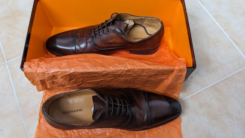 Луксозни мъжки кожени обувки Magnanni тип oxford