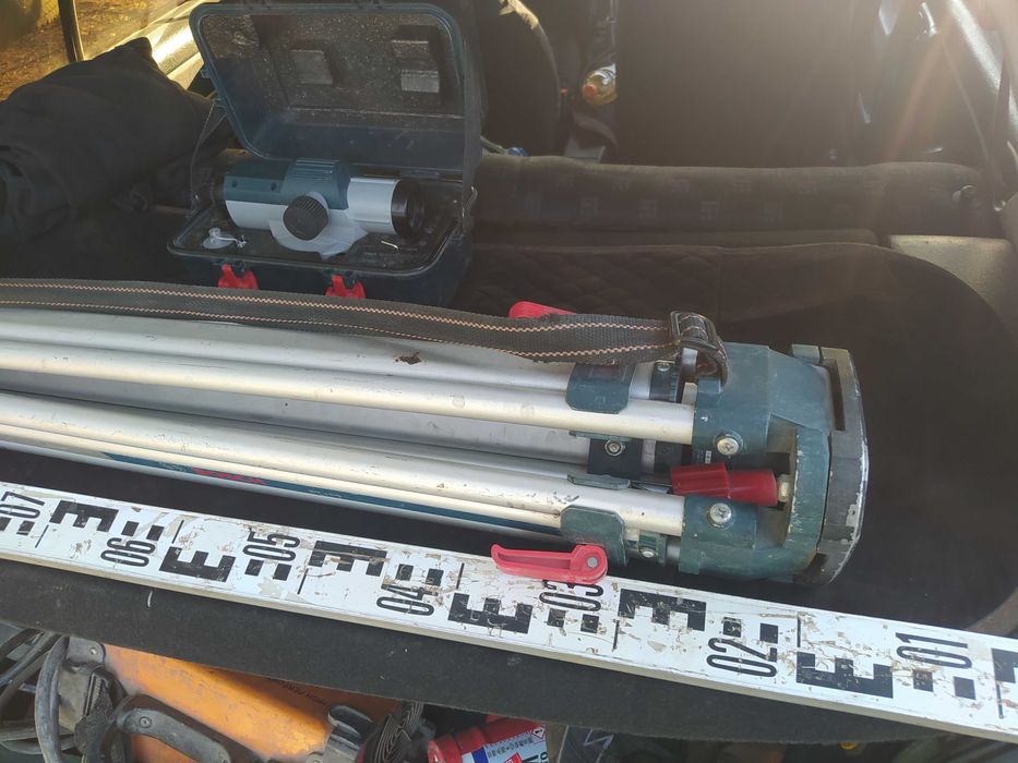 Нивелир оптический