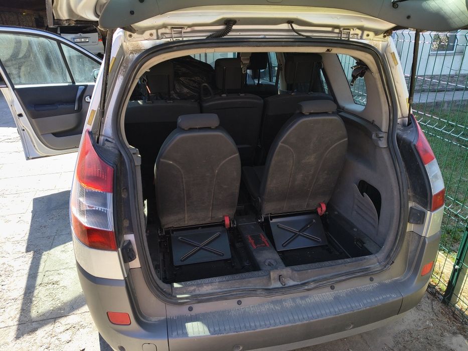 Renault Grand Scenic 2006 1.9 dci ,7 locuri.