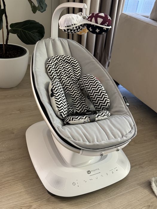 Качеля электрическая 4 Moms