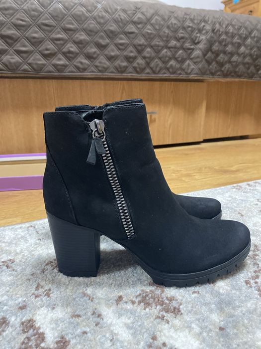 Botine cu toc Graceland