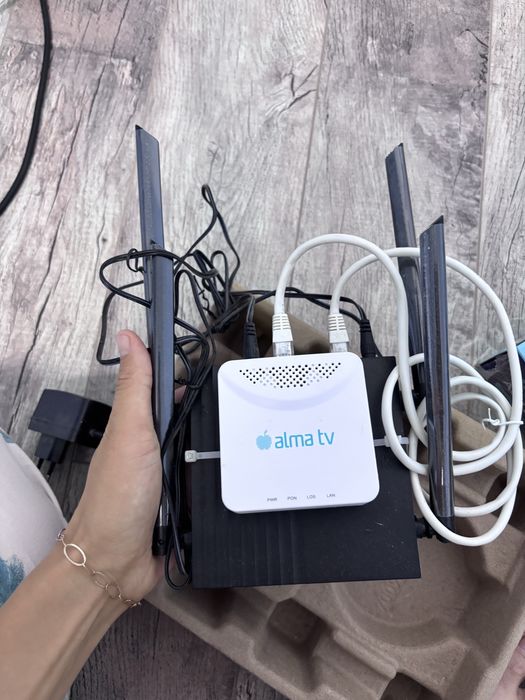 Wi-Fi роутер TP-LINK Archer C64 черный