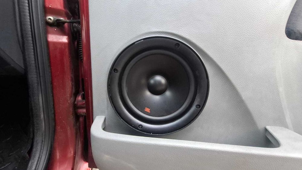 Dacia Logan 1.6 MPI | JBL + Subwoofer | Navi | Cameră marșarier