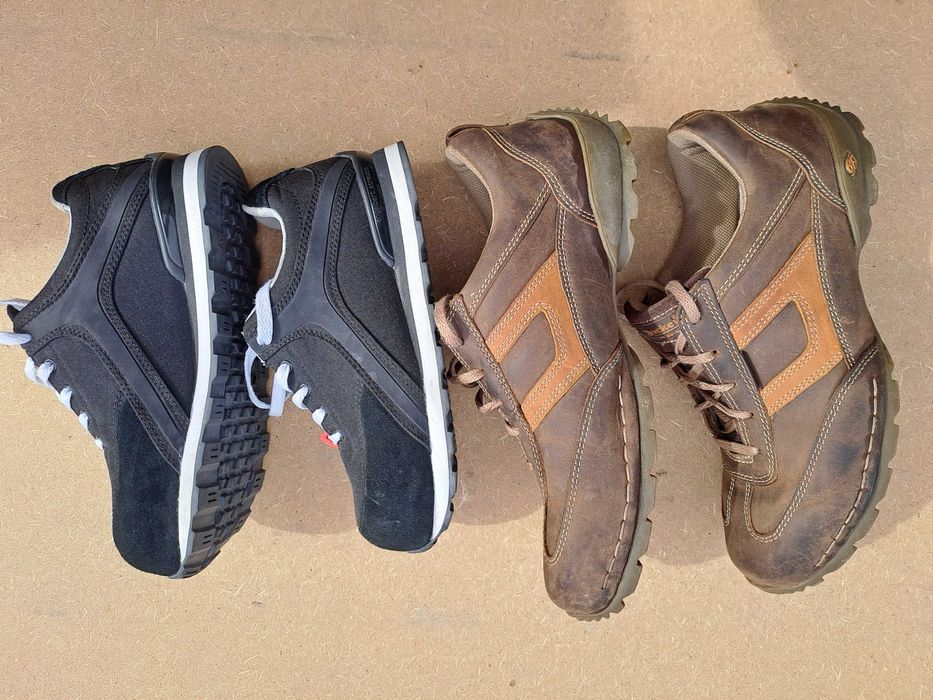 Pantofi drumetie Dockers nr 45 si o pereche straus nr 37,Stare f buna