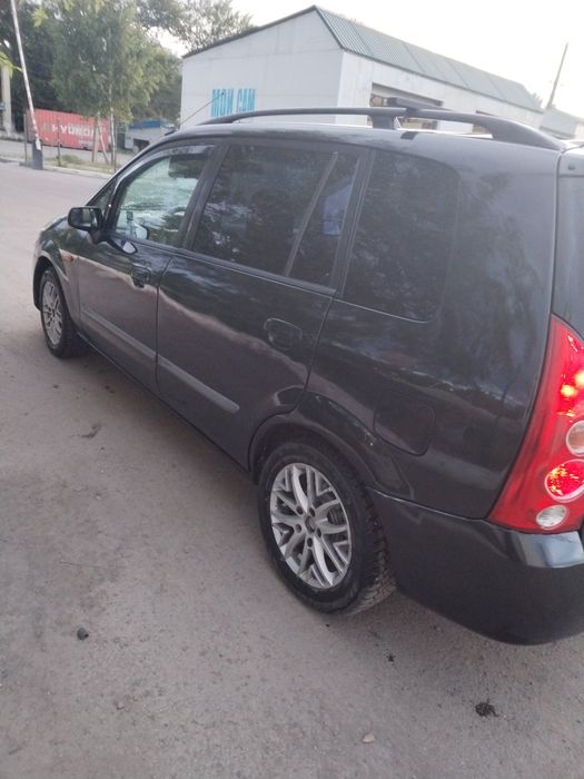 Продам Мазда Примаси 2002г