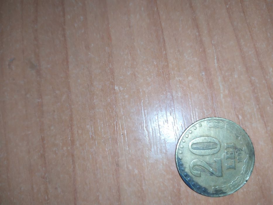 Vând ce se vede în imagini.Pret fix.8000.Ron