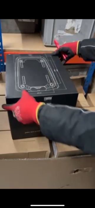 Нова Зарядна станция ЕVBOX ЕLVI 22 KW-за външен монтаж Висок клас