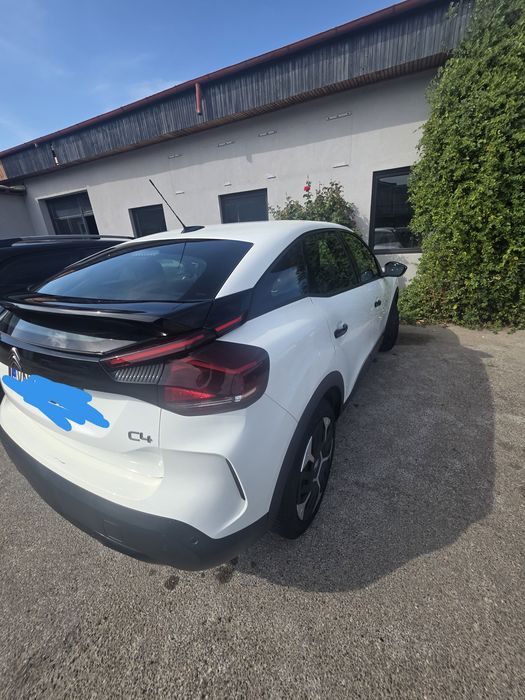 Citroen C4 Feel, an 2021, benzina 130 CP