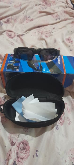 Bluetooth naushnik & achki yangi atigi 1 dona ulgurib qoling