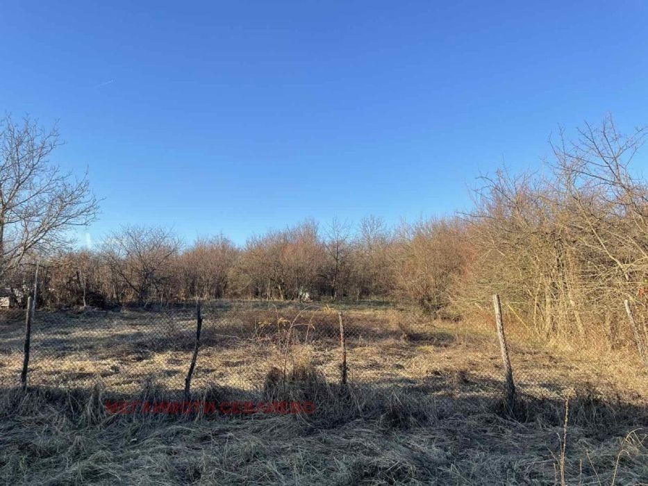 Продажба Парцел гр. Севлиево - с. Младен 1200m²