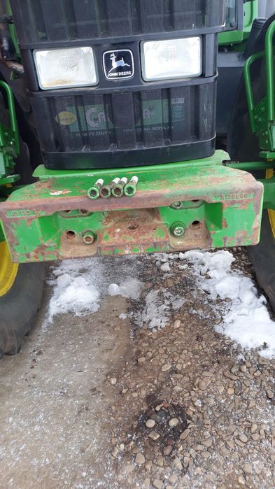 Vând set roti John Deere