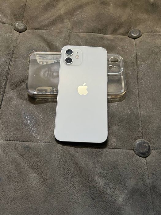 Iphone 12. Ideal