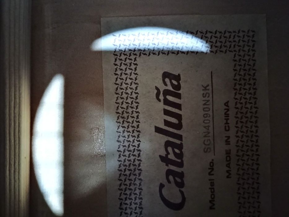 Акустична класическа китара  Cataluna