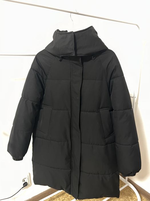 Продам черный пуховик