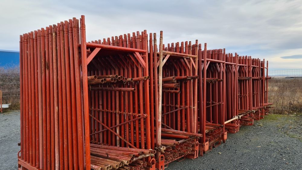 Schele metalice second si schela noua