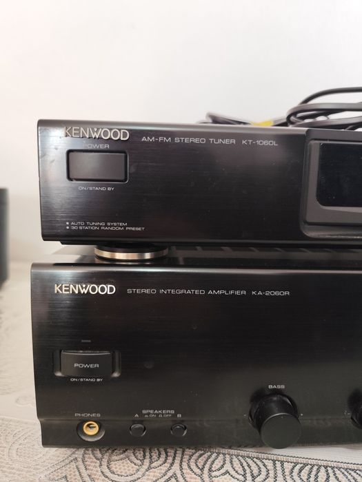 Kenwood усилвател с радиоприемник