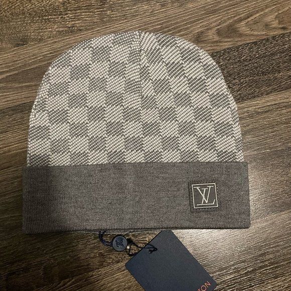 Шапка Louis Vuitton