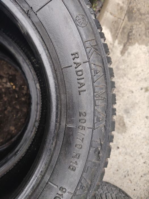 Продам резину R16