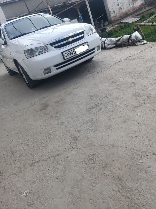 Lacetti 1.8  yil 2009