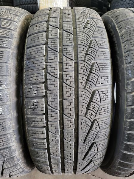 235/50/19 PIRELLI 4БР