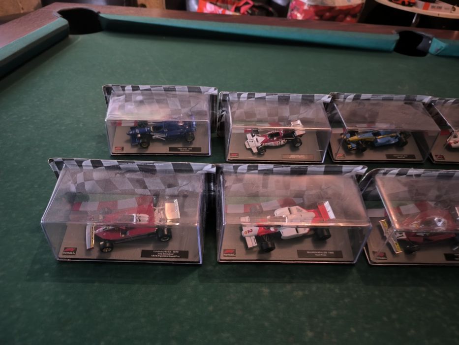 Machete F1 Libertatea