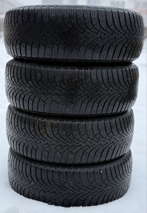 Cauciucuri iarna 205 55 R16 Goodyear
