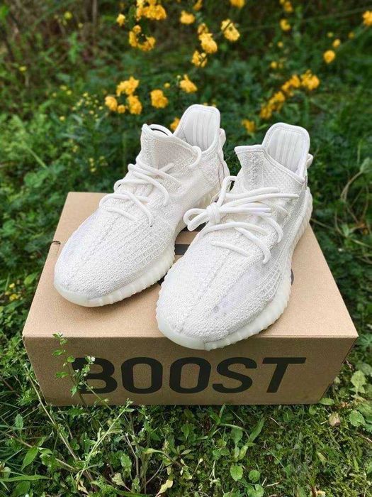 Adidas YEEZY Boost 350 V2 Bone