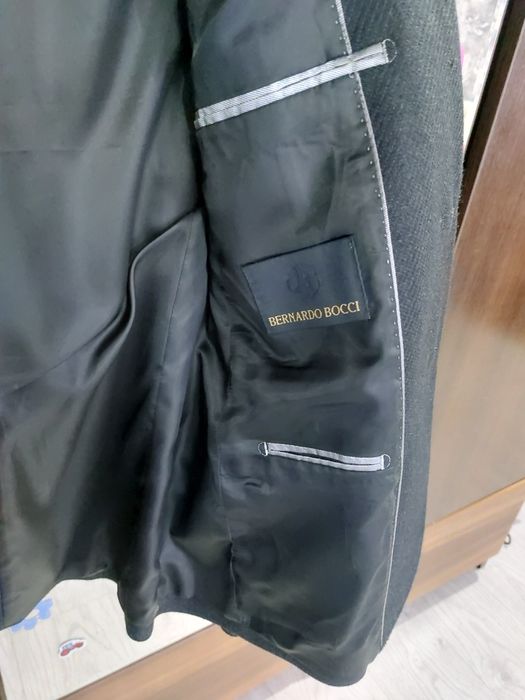 Пиджак новый темно серый