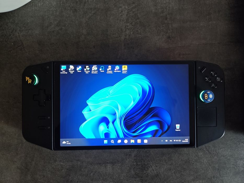 Lenovo legion go Z1 Extreme