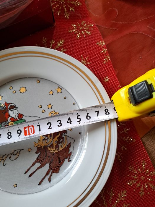 Красиви новогодишни чинии!