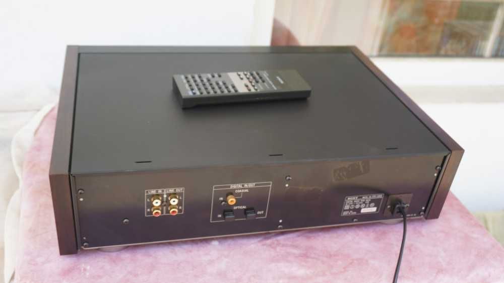 Casetofon digital DAT Sony DTC-55ES