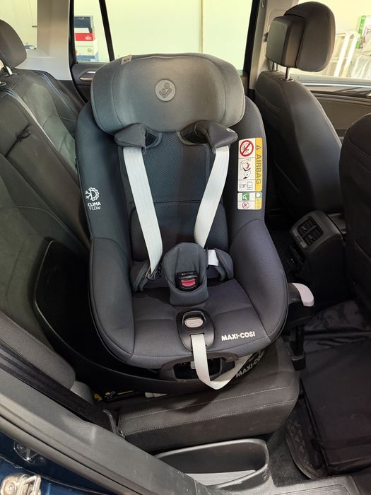 Scaun copil auto Pearl 360 + Baza FamilyFix 360 Maxi Cosi