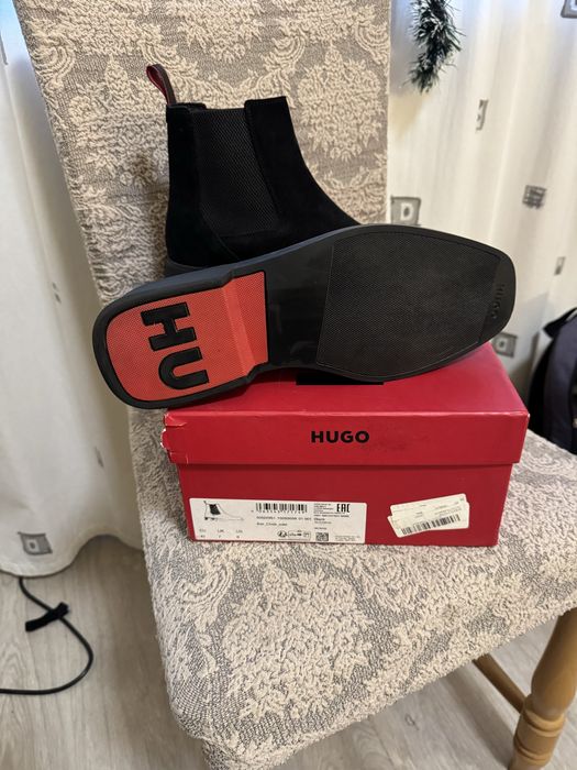 Велурени боти HUGO Chelsea