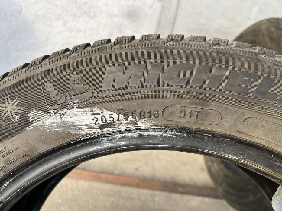 2 бр. зимни гуми 205/55/16 Michelin A5 6/7 mm DOT 2116
