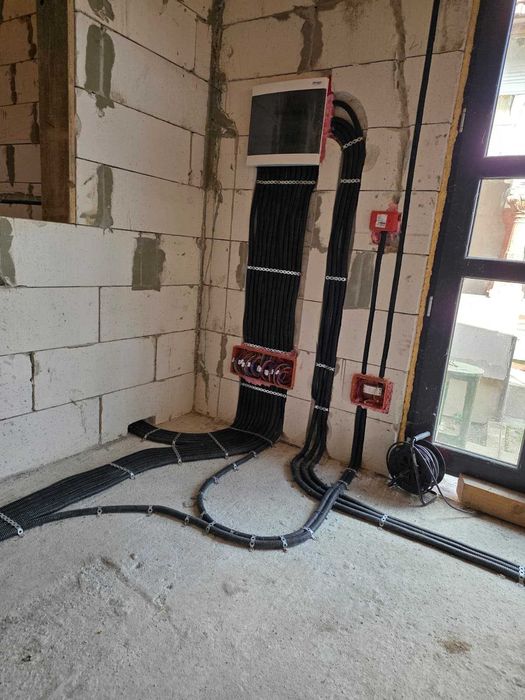 Electrician | Intervenții rapide și reparații instalații electrice în Craiova
