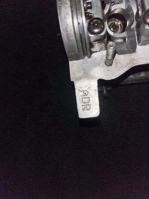 Глава от мотор 1.8т адр