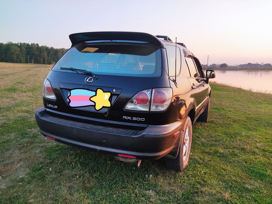 Продам  Lexus RX 300